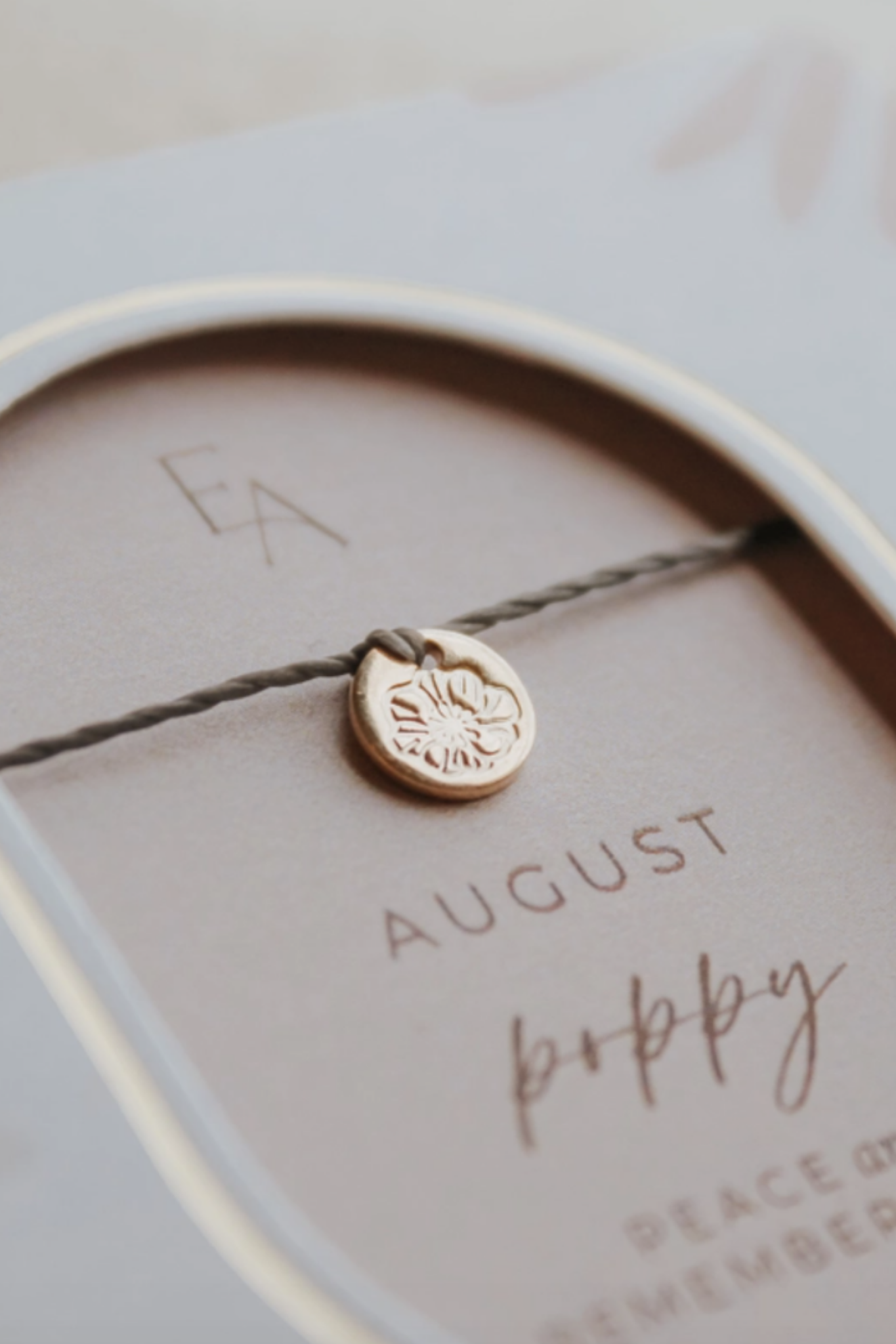 August | Birth Flower Bracelet