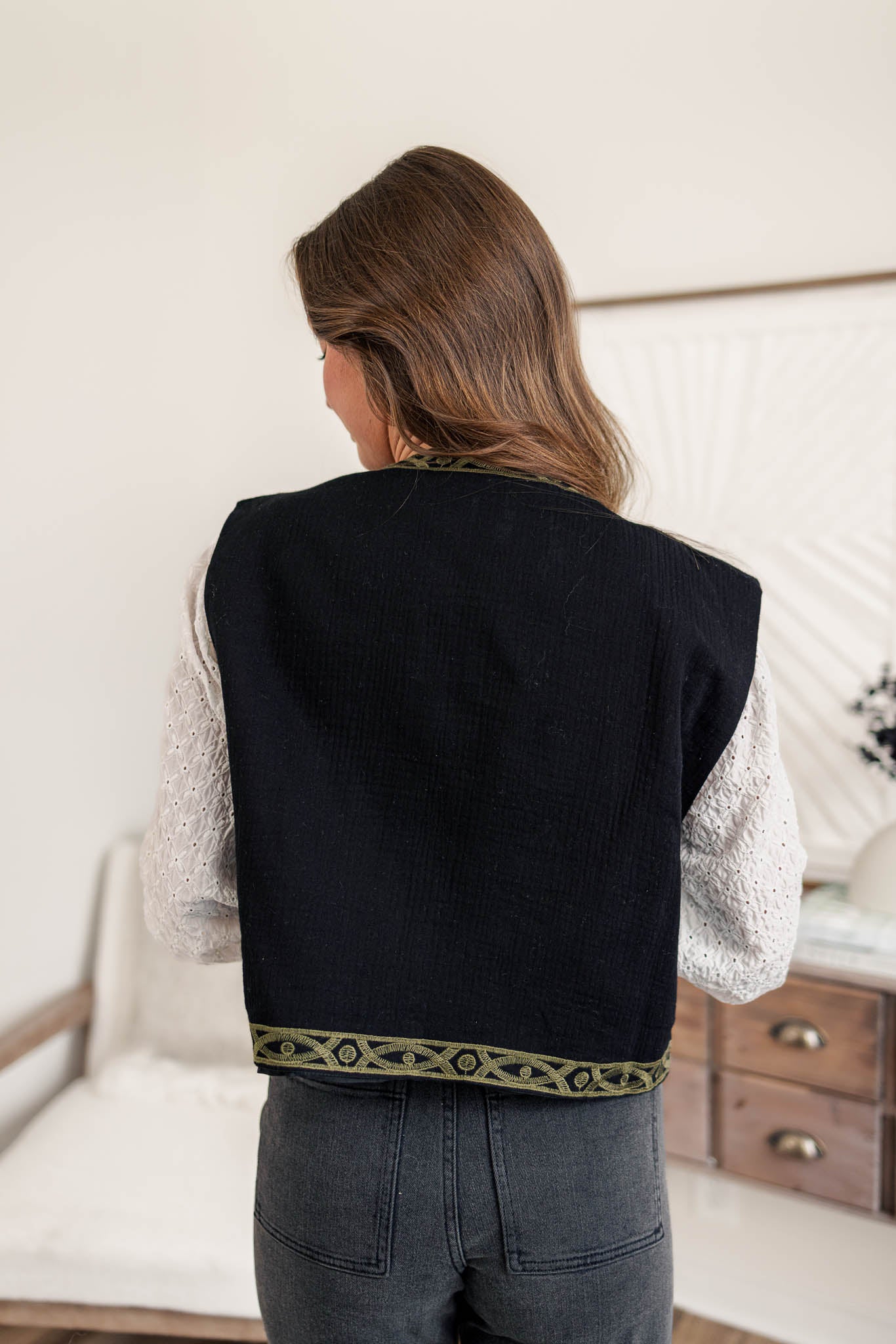 Mandarin Embroidered Vest